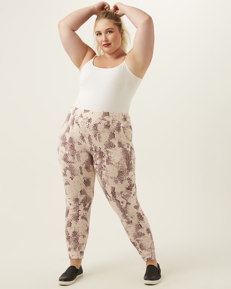 Plus size model with pear body shape wearing Peggy Joggers by Meri Skye | Dia&Co | dia_product_style_image_id:173122